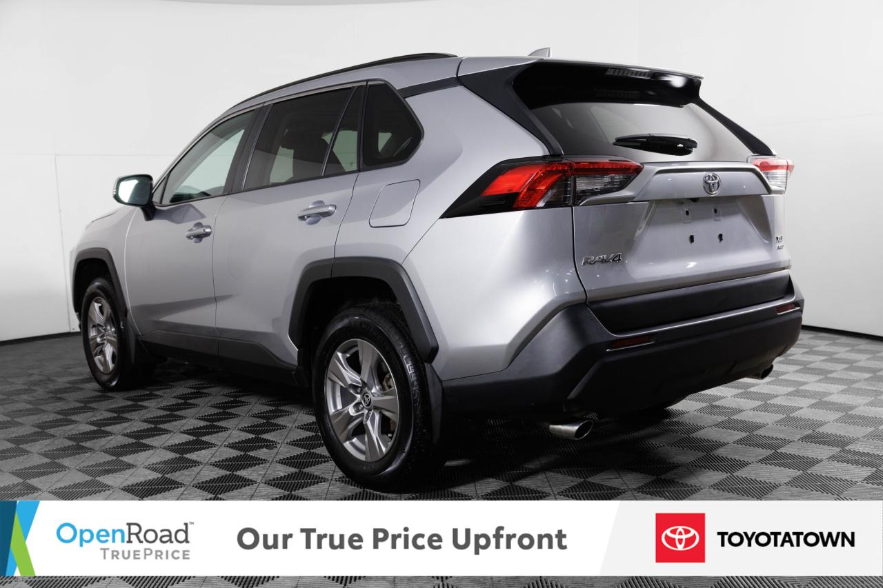2024 Toyota RAV4 XLE! CERTIFIED PRE OWNED! ACCIDENT FREE! ELIGIBLE Photo3