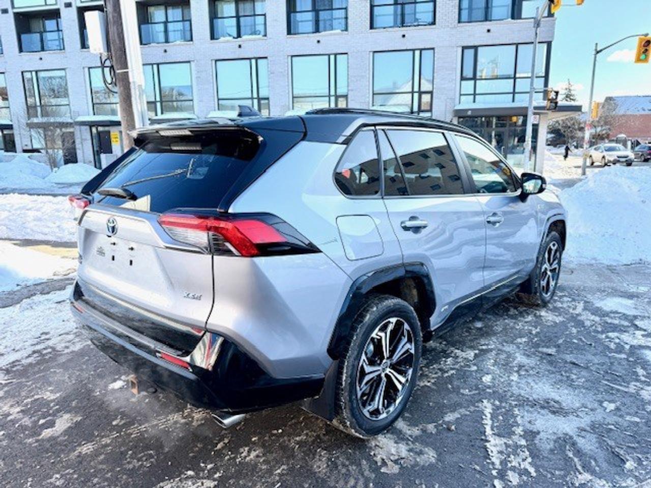2023 Toyota RAV4 Prime XSE AWD, WINTER PKG, APPLE CARPLAY, NEW TIRES Photo
