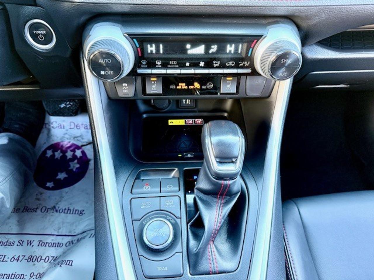 2023 Toyota RAV4 Prime XSE AWD, WINTER PKG, APPLE CARPLAY, NEW TIRES Photo