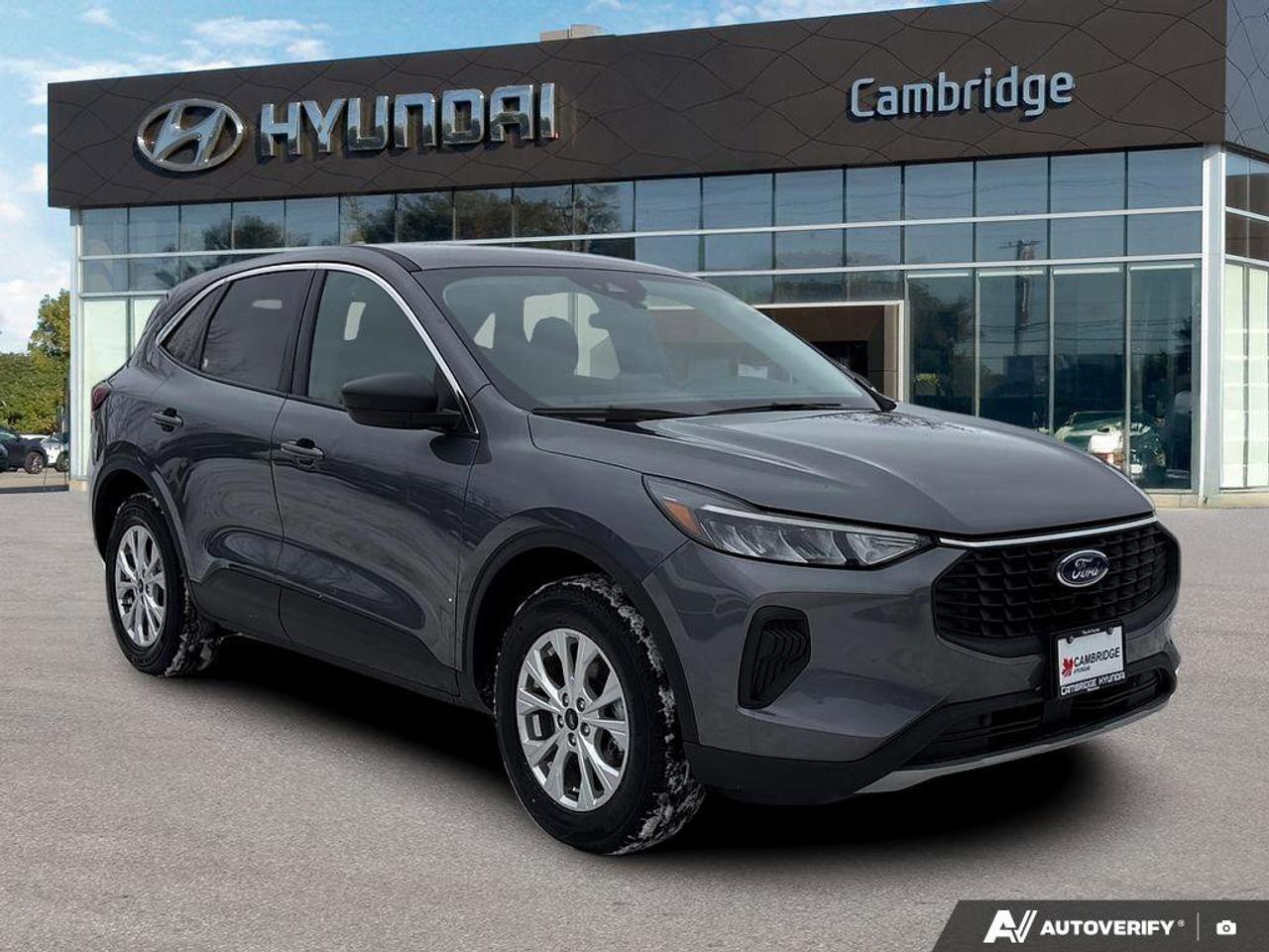 2024 Ford Escape Active   CLEAN CARFAX   BLIND SPOT MONITOR   HEATE Photo