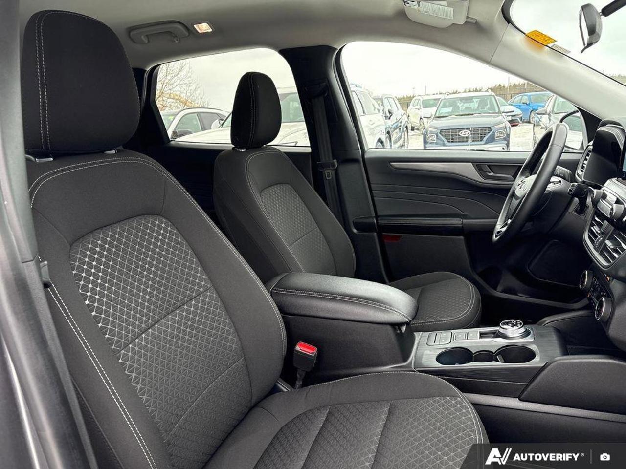 2024 Ford Escape Active   CLEAN CARFAX   BLIND SPOT MONITOR   HEATE Photo