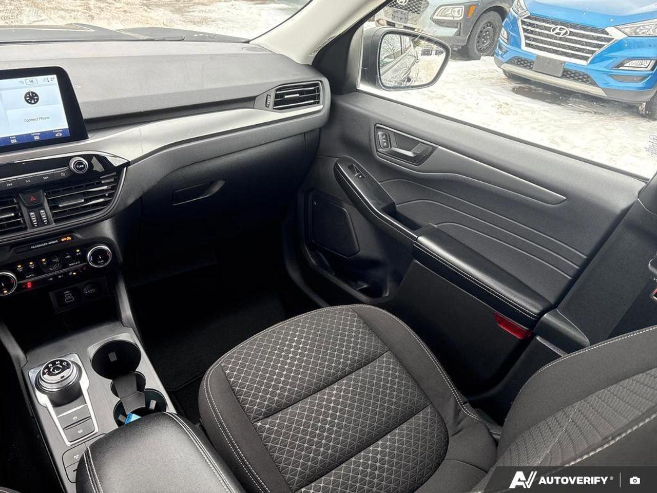 2024 Ford Escape Active   CLEAN CARFAX   BLIND SPOT MONITOR   HEATE Photo