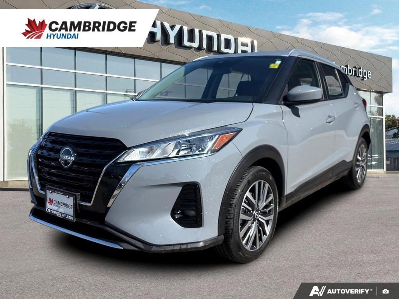 2024 Nissan Kicks SV   NO ACCIDENTS   ONE OWNER   6.6L/100KM Photo