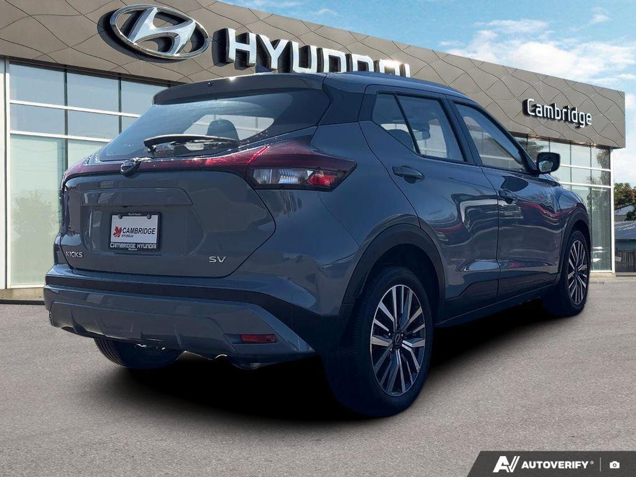 2024 Nissan Kicks SV   CLEAN CARFAX   REMOTE START   HEATED SEATS Photo