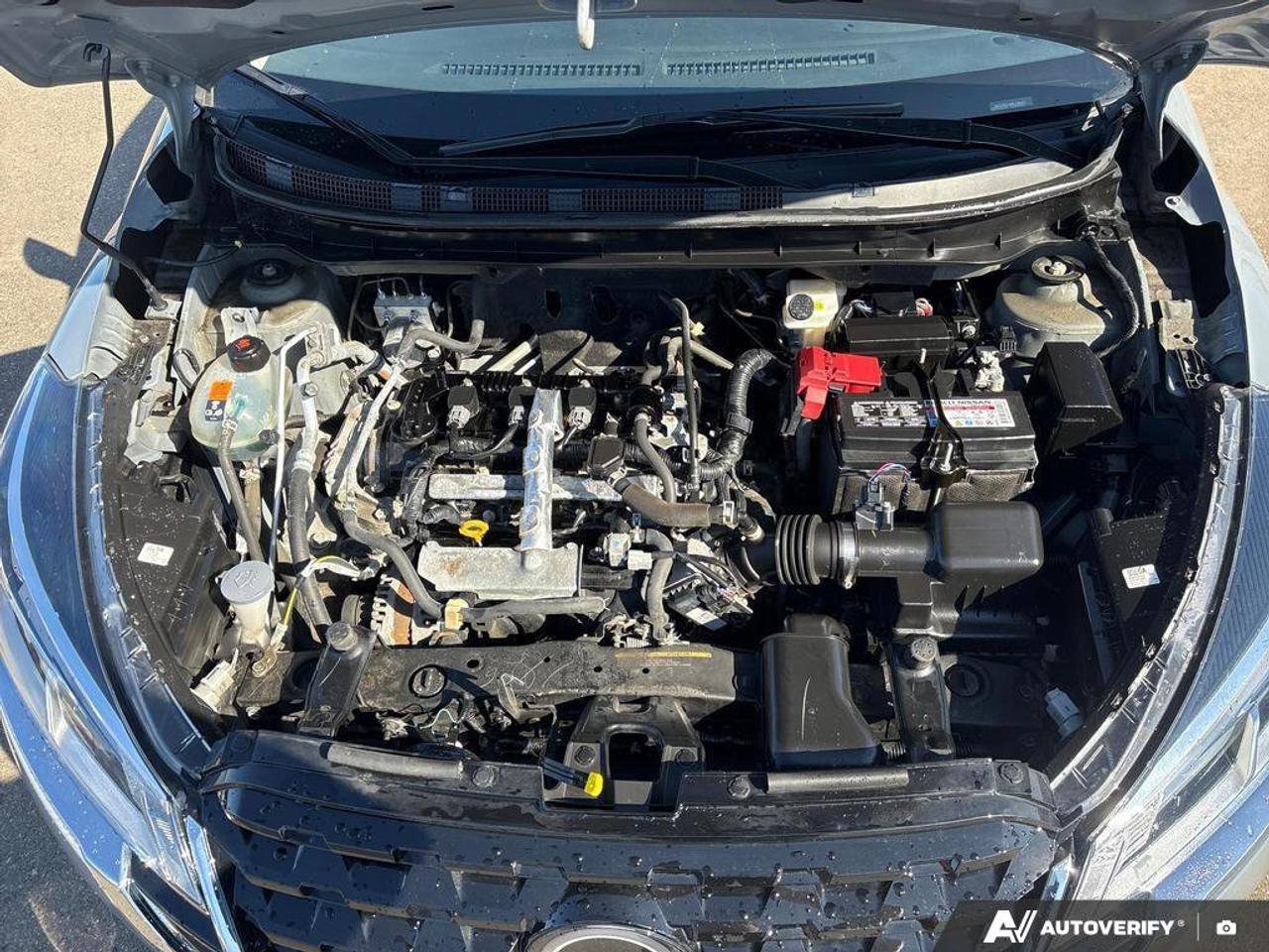 2024 Nissan Kicks SV   CLEAN CARFAX   REMOTE START   HEATED SEATS Photo