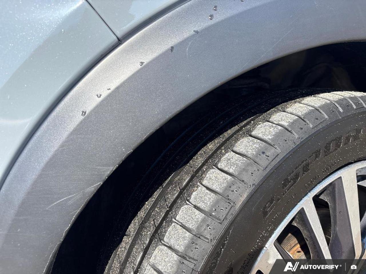 2024 Nissan Kicks SV   CLEAN CARFAX   REMOTE START   HEATED SEATS Photo