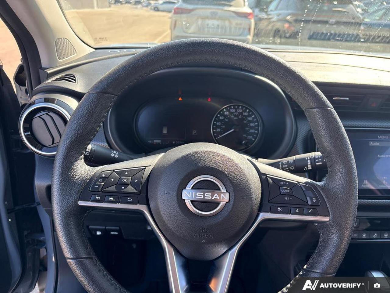 2024 Nissan Kicks SV   CLEAN CARFAX   REMOTE START   HEATED SEATS Photo