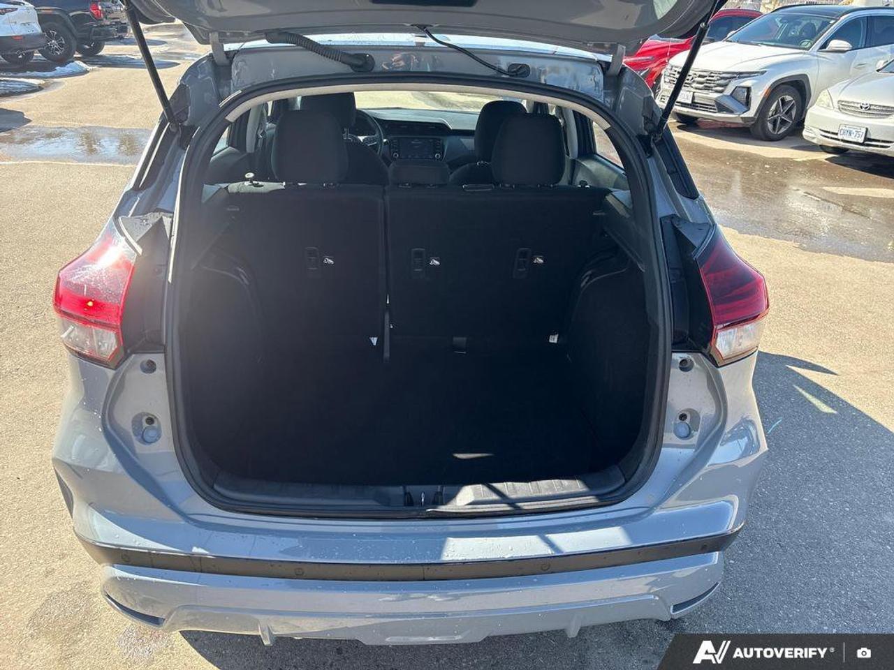 2024 Nissan Kicks SV   CLEAN CARFAX   REMOTE START   HEATED SEATS Photo