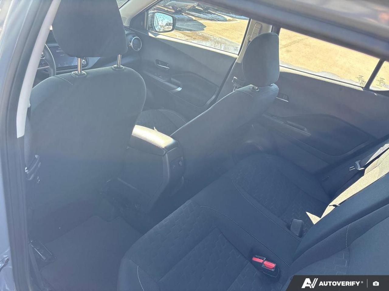 2024 Nissan Kicks SV   CLEAN CARFAX   REMOTE START   HEATED SEATS Photo