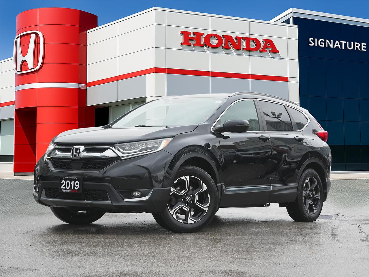 2019 Honda CR-V Touring Photo0