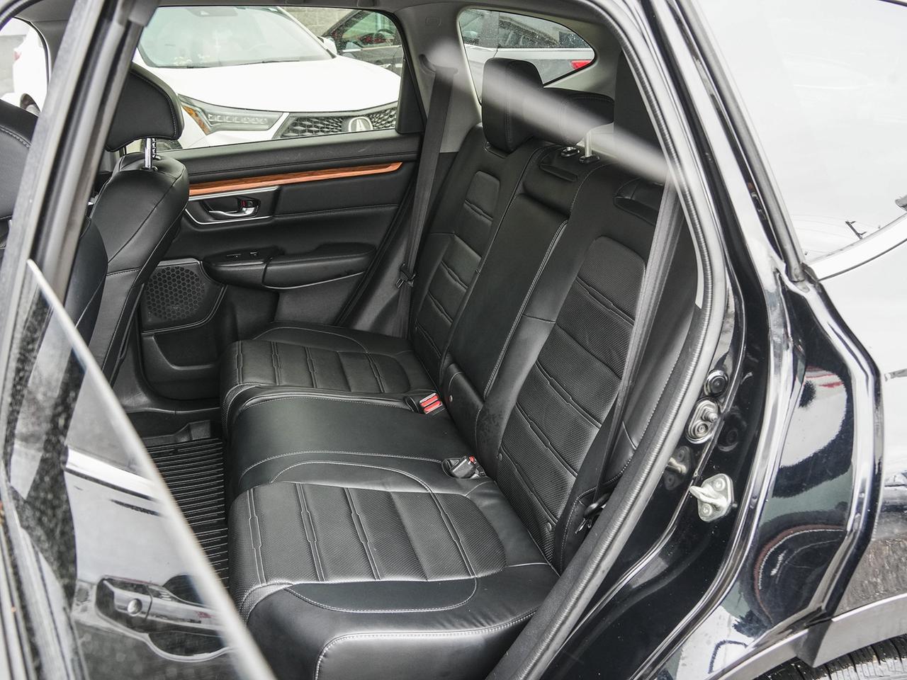 2019 Honda CR-V Touring Photo