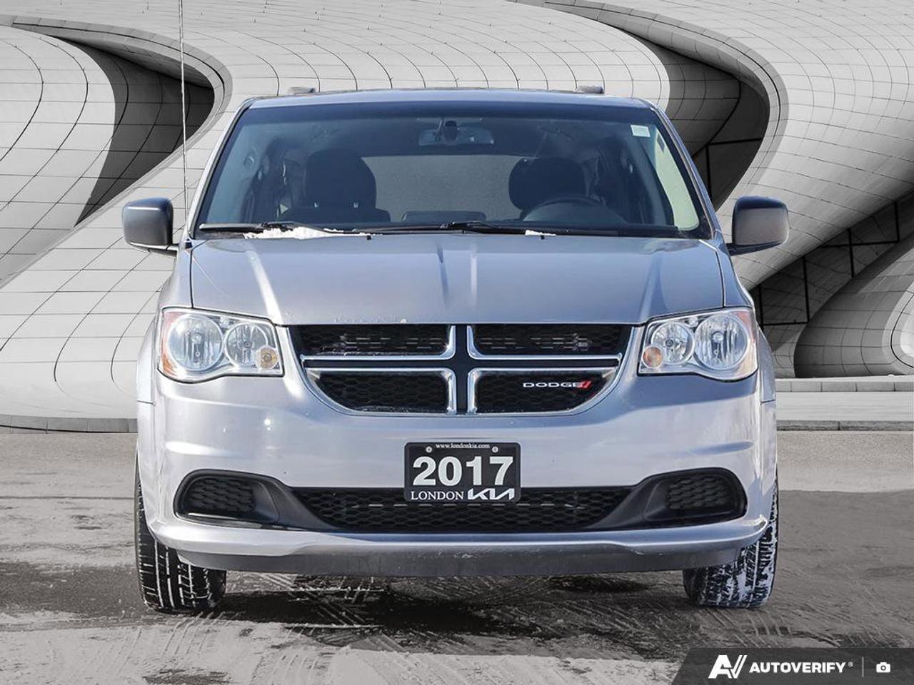 2017 Dodge Grand Caravan CANADA VALUE PACKAGE Photo