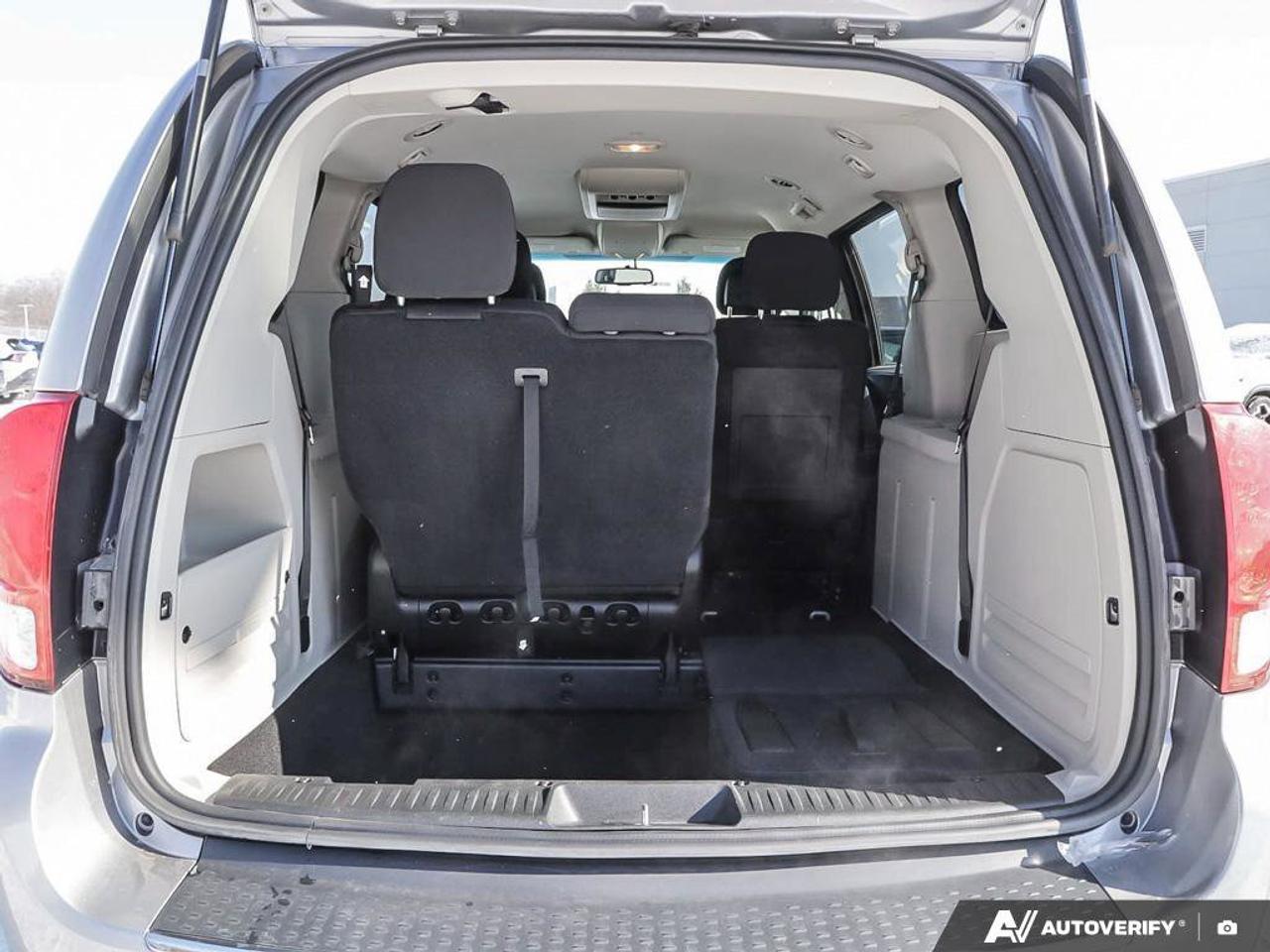 2017 Dodge Grand Caravan CANADA VALUE PACKAGE Photo