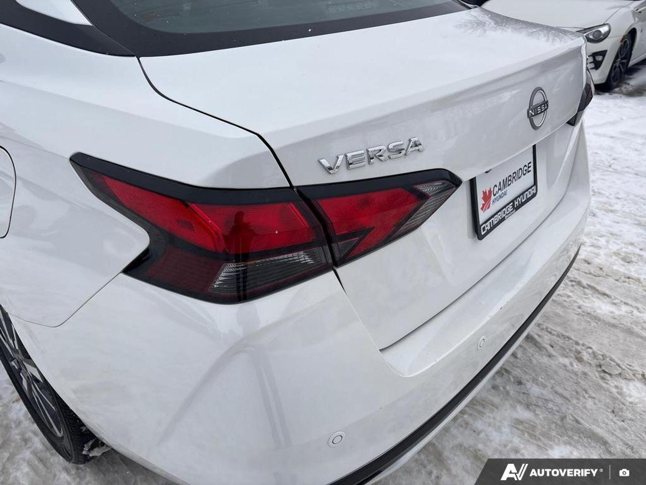 2024 Nissan Versa SV   CLEAN CARFAX   BLIND SPOT WARNING   CARPLAY Photo