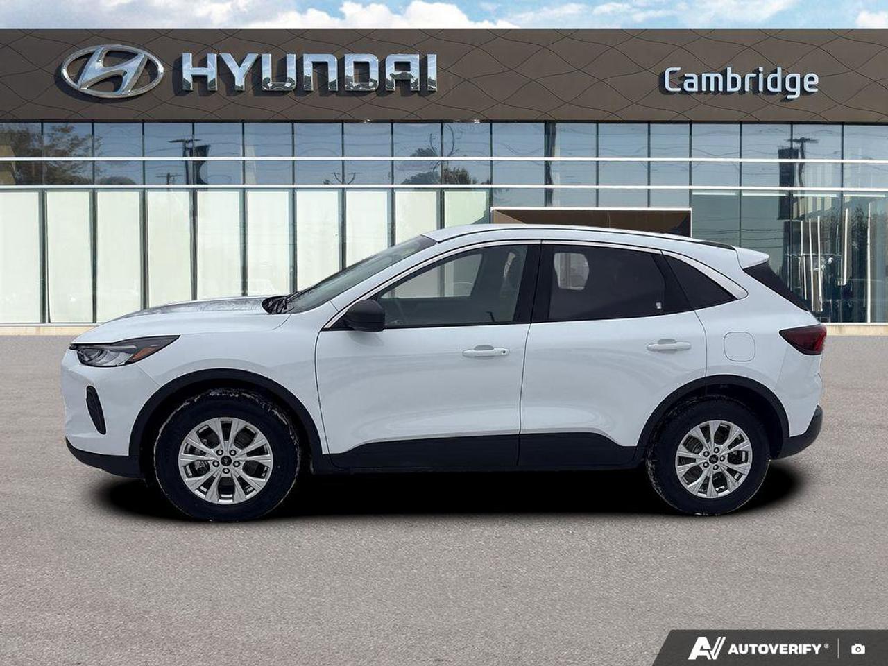 2024 Ford Escape Active   CLEAN CARFAX   BLIND SPOT MONITOR   HEATE Photo3