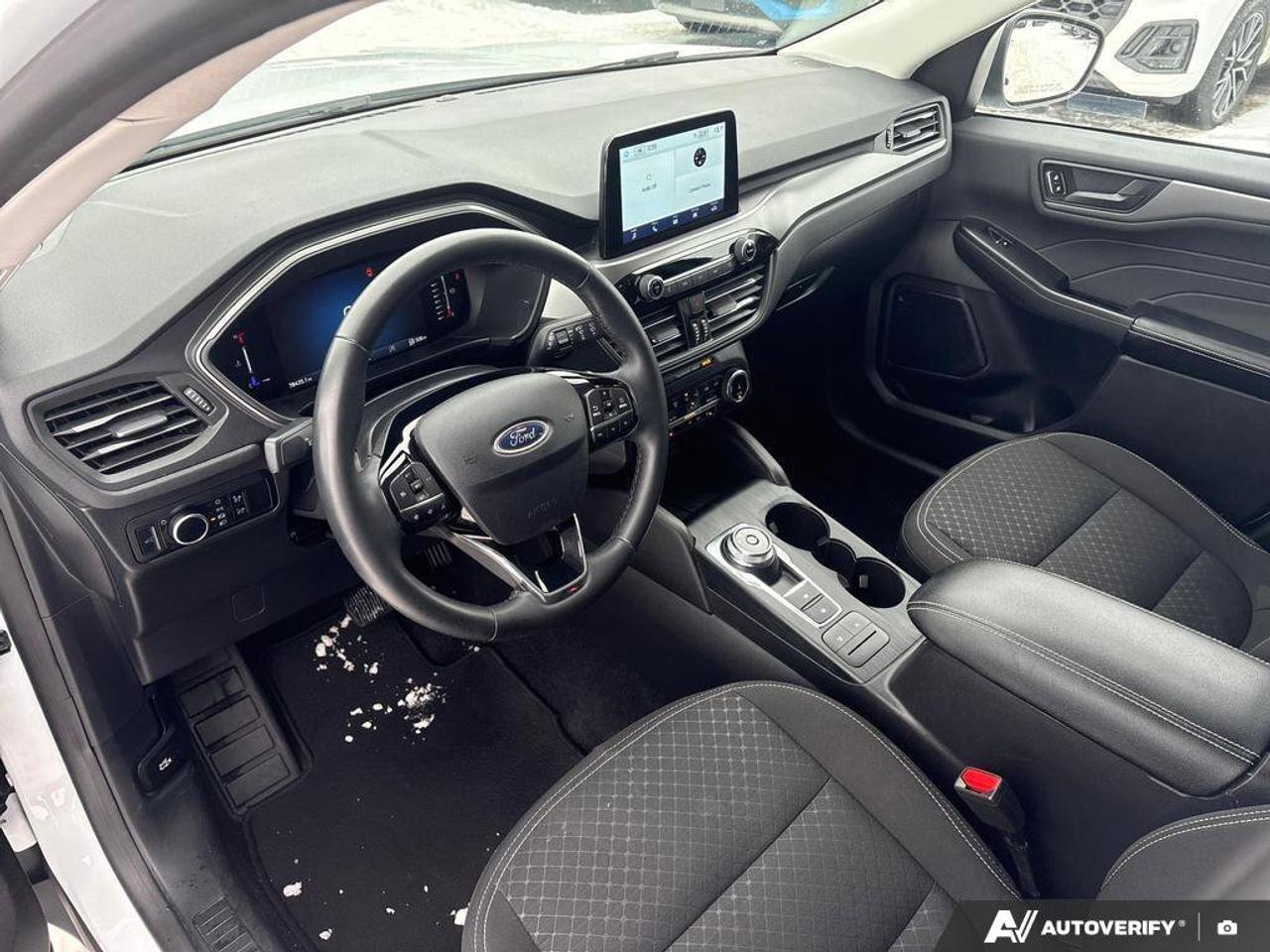 2024 Ford Escape Active   CLEAN CARFAX   BLIND SPOT MONITOR   HEATE Photo