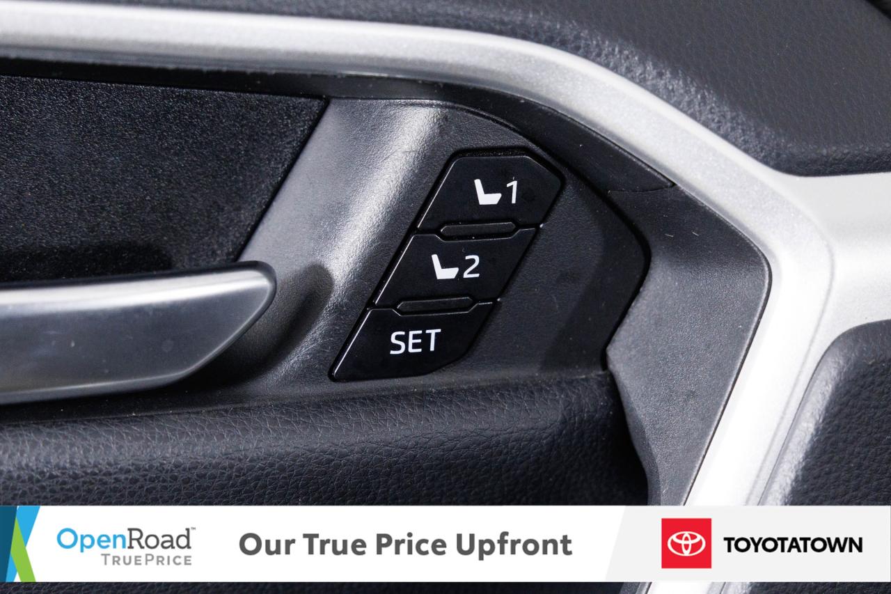 2021 Toyota RAV4 Hybrid LIMITED! ACCIDENT FREE! ELIGIBLE FOR OPEN ROAD LEA Photo