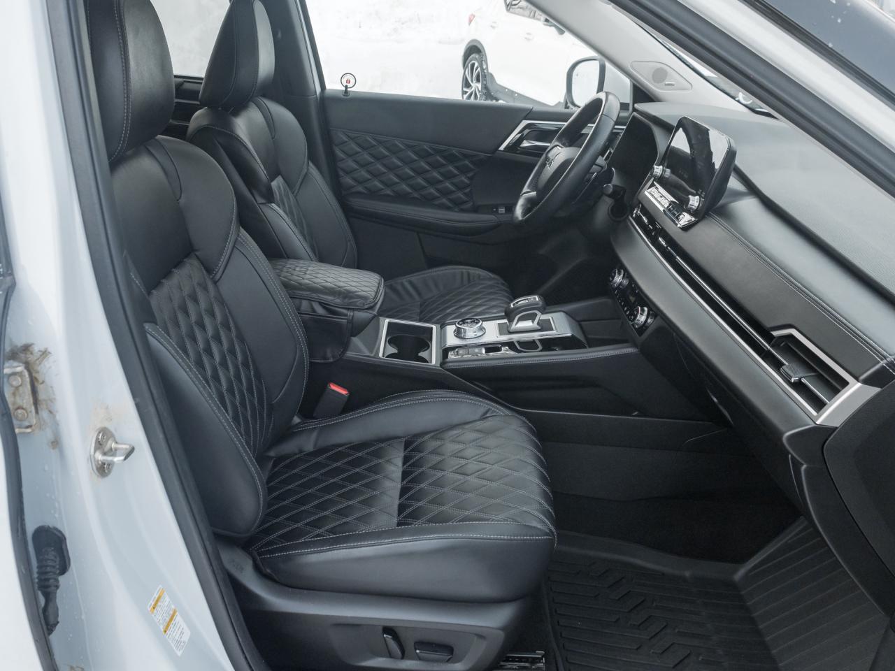 2022 Mitsubishi Outlander GT S-AWC CPO FINANCE RATES FOR AS LOW AS 0.90% Photo