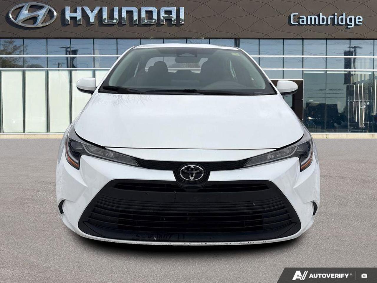 2024 Toyota Corolla LE   CLEAN CARFAX   CARPLAY   BLIND SPOT MONITOR Photo