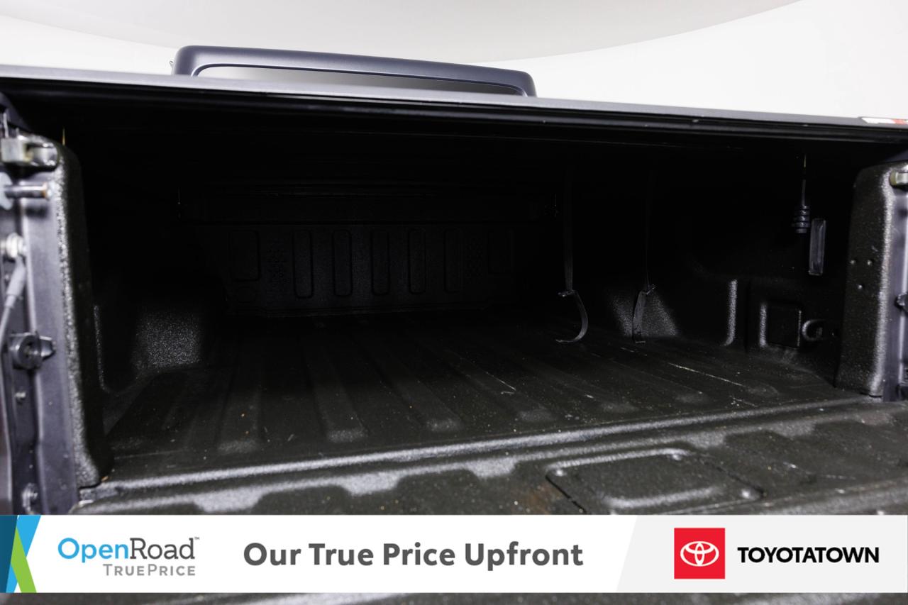 2021 Jeep Gladiator OVERLAND! ACCIDENT FREE! ELIGIBLE FOR OPEN ROAD LE Photo