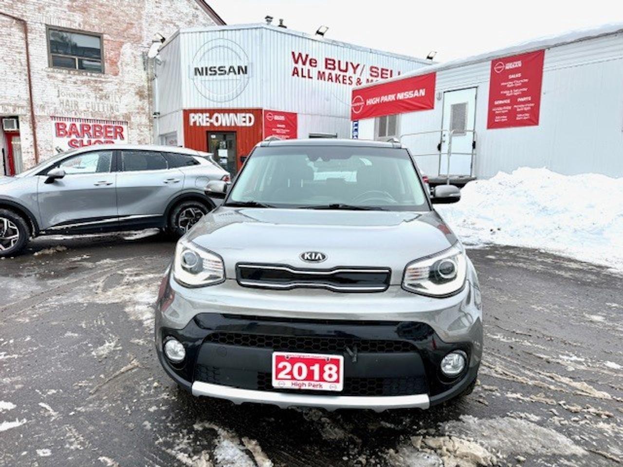 2018 Kia Soul EX Tech, LEATHER, NAVI, APPLE CARPLAY, PANO ROOF Photo