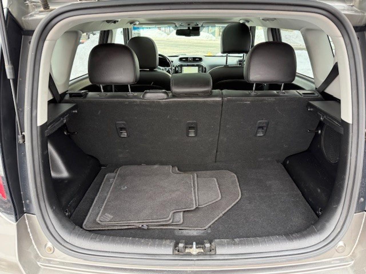 2018 Kia Soul EX Tech, LEATHER, NAVI, APPLE CARPLAY, PANO ROOF Photo