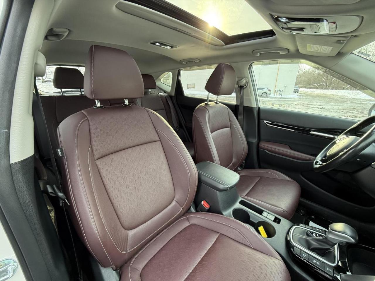 2022 Kia Seltos SX Turbo Photo