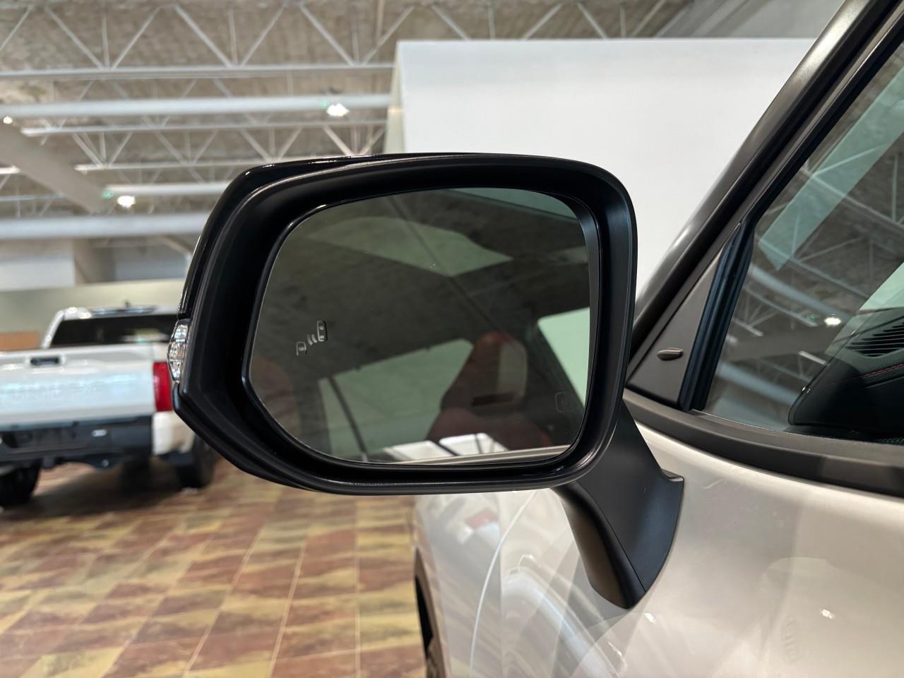 2021 Toyota Highlander XSE Photo