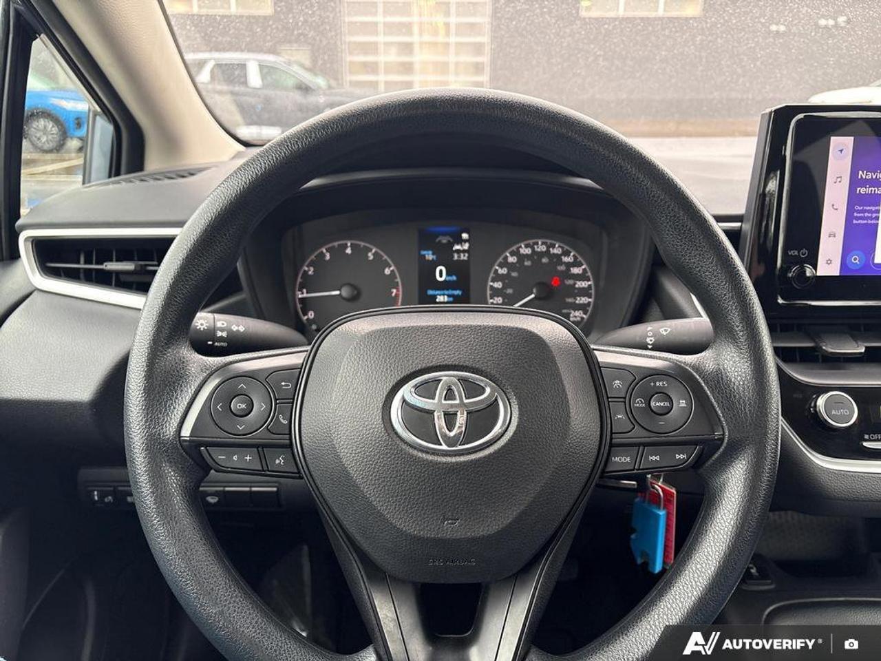 2024 Toyota Corolla LE   CLEAN CARFAX   CARPLAY   BLIND SPOT MONITOR Photo