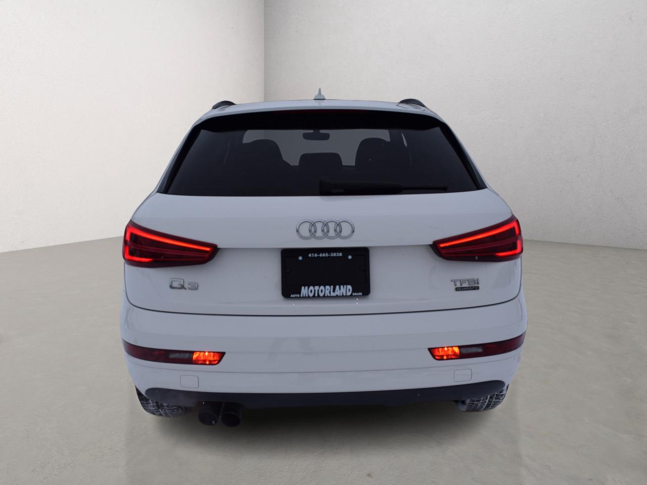 2018 Audi Q3 AWD Komfort Panoramic Sunroof Navi Photo