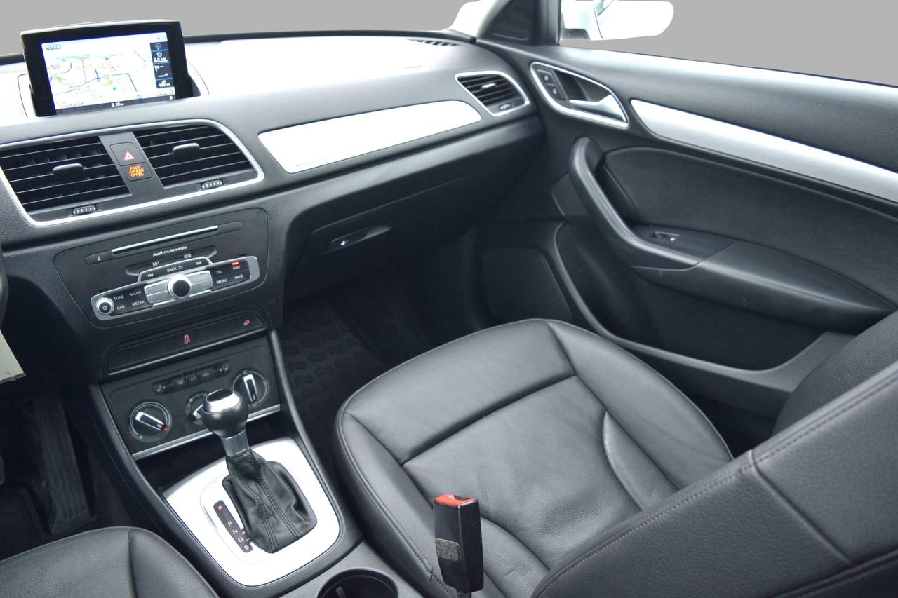 2018 Audi Q3 AWD Komfort Panoramic Sunroof Navi Photo