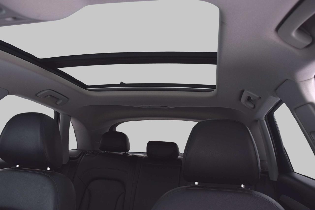 2018 Audi Q3 AWD Komfort Panoramic Sunroof Navi Photo