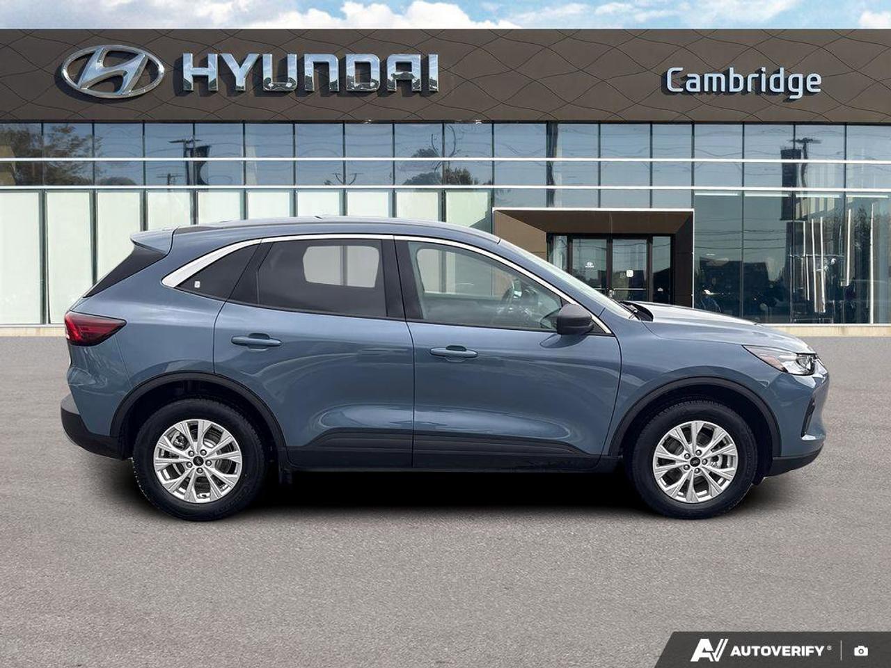 2024 Ford Escape Active   CLEAN CARFAX   BLIND SPOT MONITOR   HEATE Photo