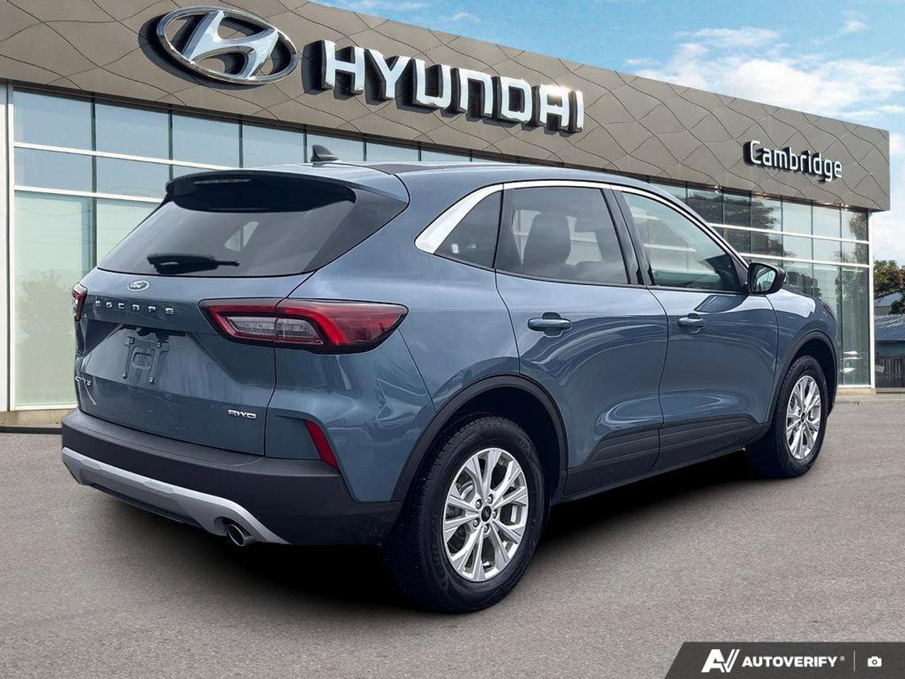 2024 Ford Escape Active   CLEAN CARFAX   BLIND SPOT MONITOR   HEATE Photo