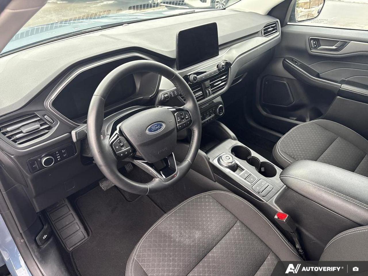 2024 Ford Escape Active   CLEAN CARFAX   BLIND SPOT MONITOR   HEATE Photo