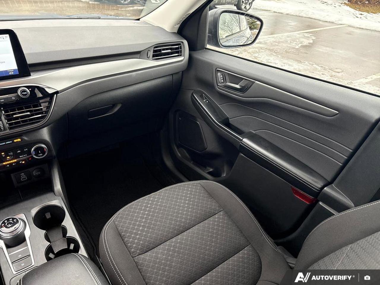 2024 Ford Escape Active   CLEAN CARFAX   BLIND SPOT MONITOR   HEATE Photo