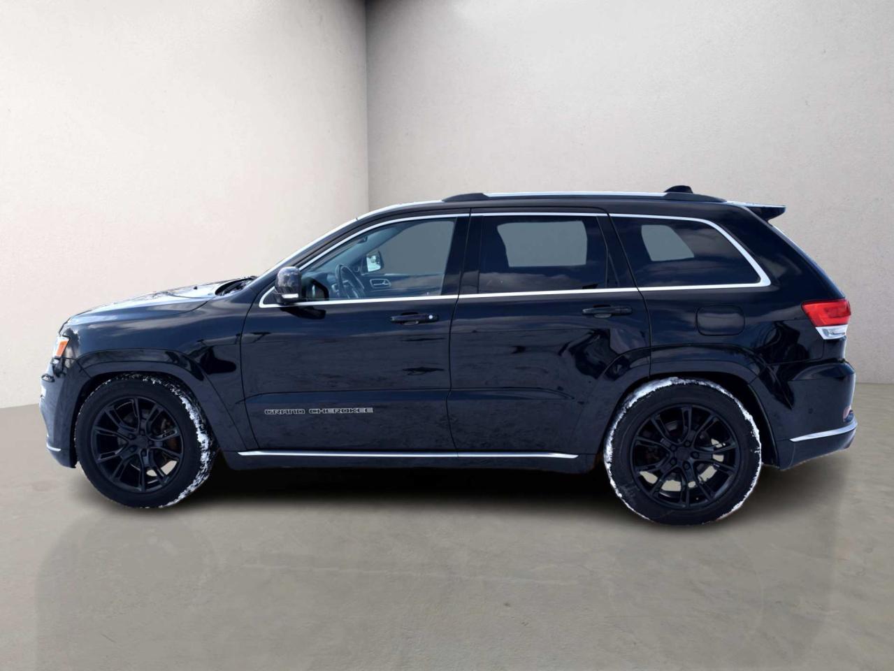 2018 Jeep Grand Cherokee Summit Diesel Loaded! Photo