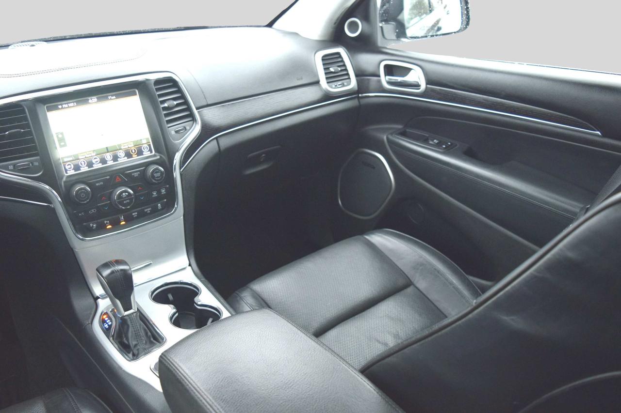 2018 Jeep Grand Cherokee Summit Diesel Loaded! Photo