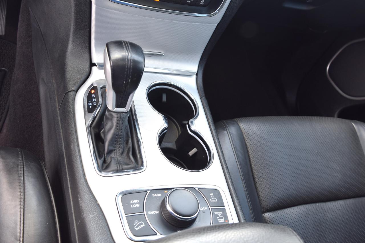 2018 Jeep Grand Cherokee Summit Diesel Loaded! Photo