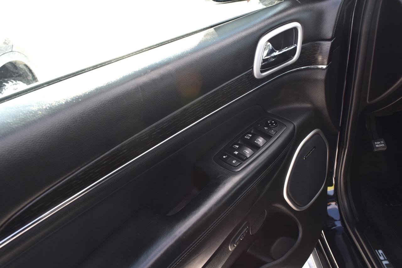 2018 Jeep Grand Cherokee Summit Diesel Loaded! Photo