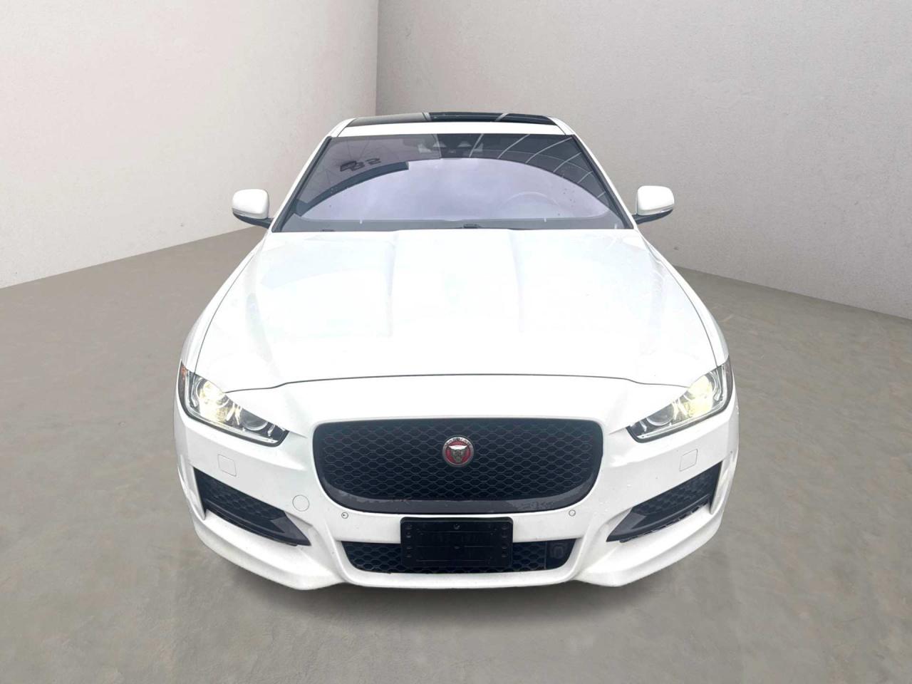 2017 Jaguar XE 20d R-Sport AWD Diesel Photo