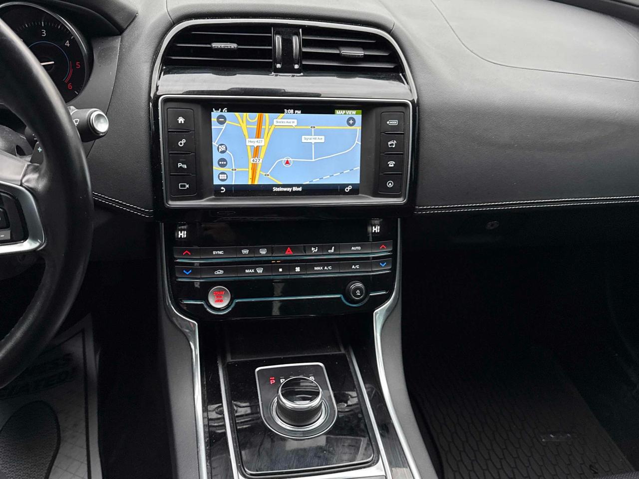 2017 Jaguar XE 20d R-Sport AWD Diesel Photo