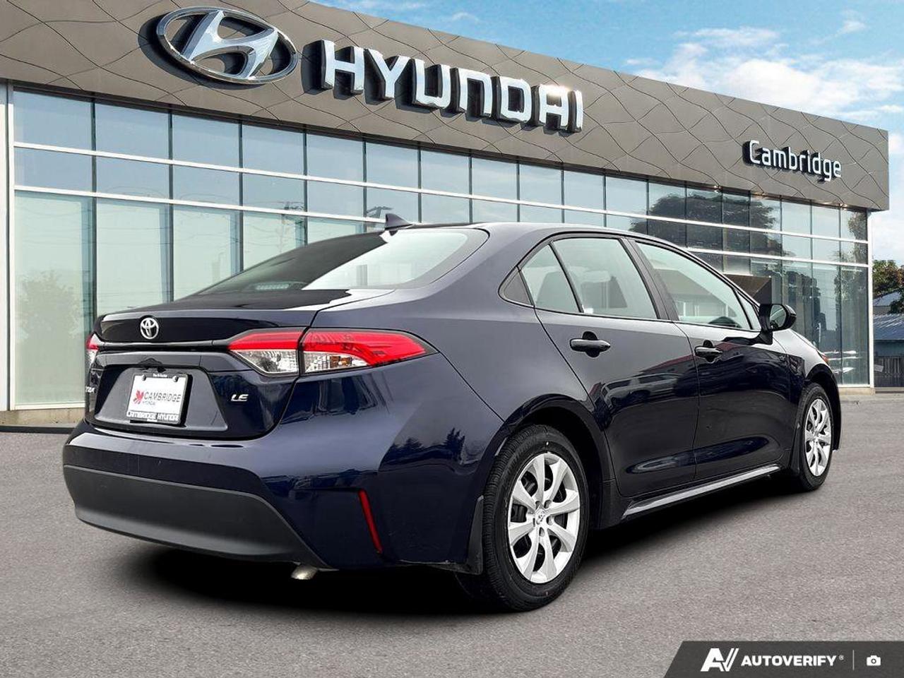 2024 Toyota Corolla LE   CLEAN CARFAX   CARPLAY   BLIND SPOT MONITOR Photo