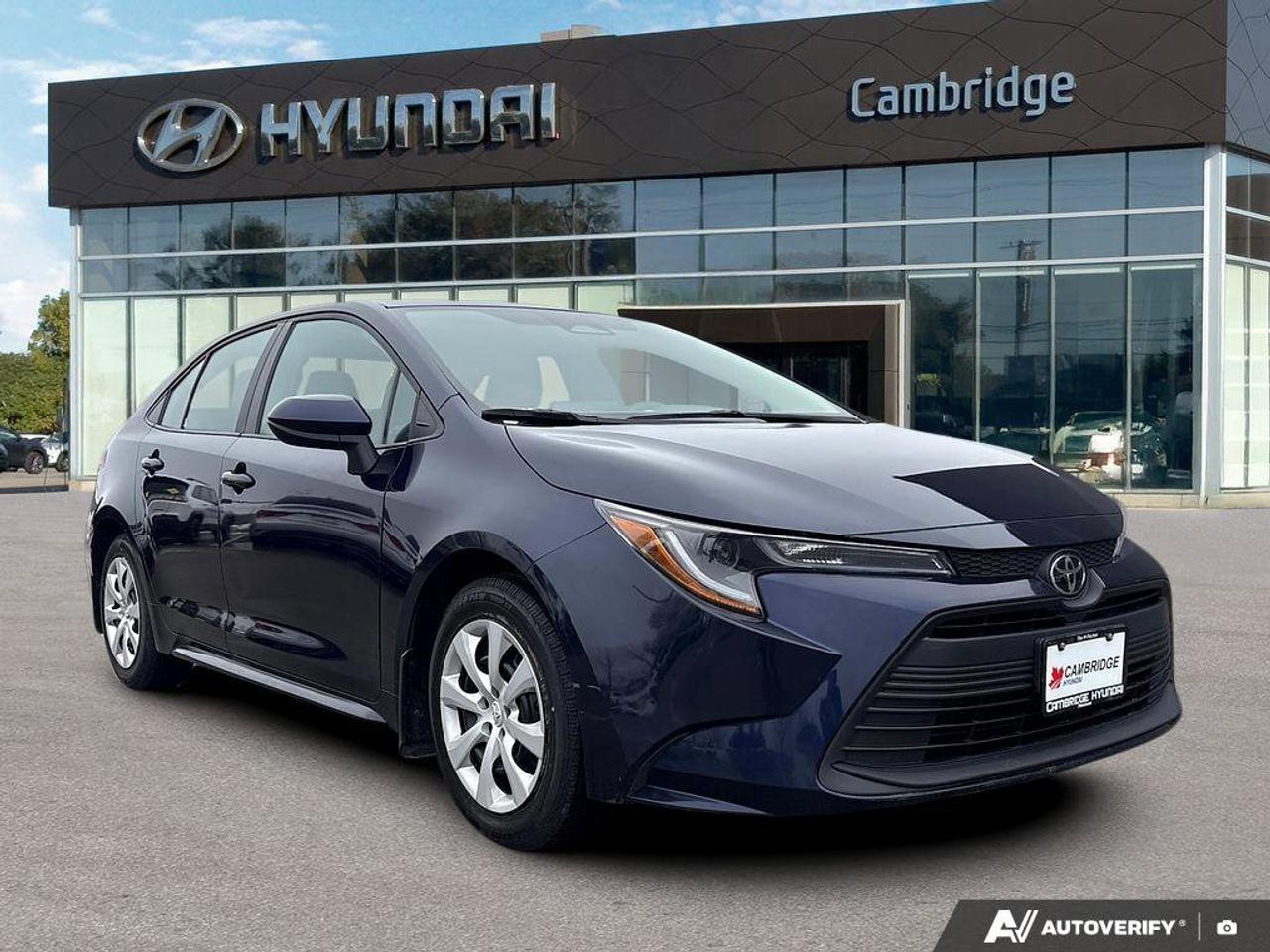 2024 Toyota Corolla LE   CLEAN CARFAX   CARPLAY   BLIND SPOT MONITOR Photo