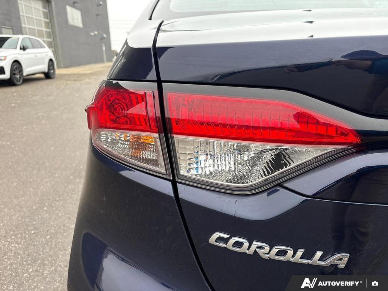 2024 Toyota Corolla LE   CLEAN CARFAX   CARPLAY   BLIND SPOT MONITOR Photo