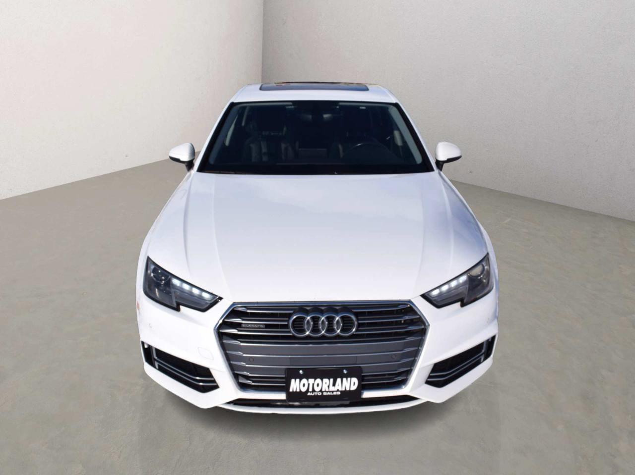 2018 Audi A4 Komfort Plus AWD Sunroof Photo