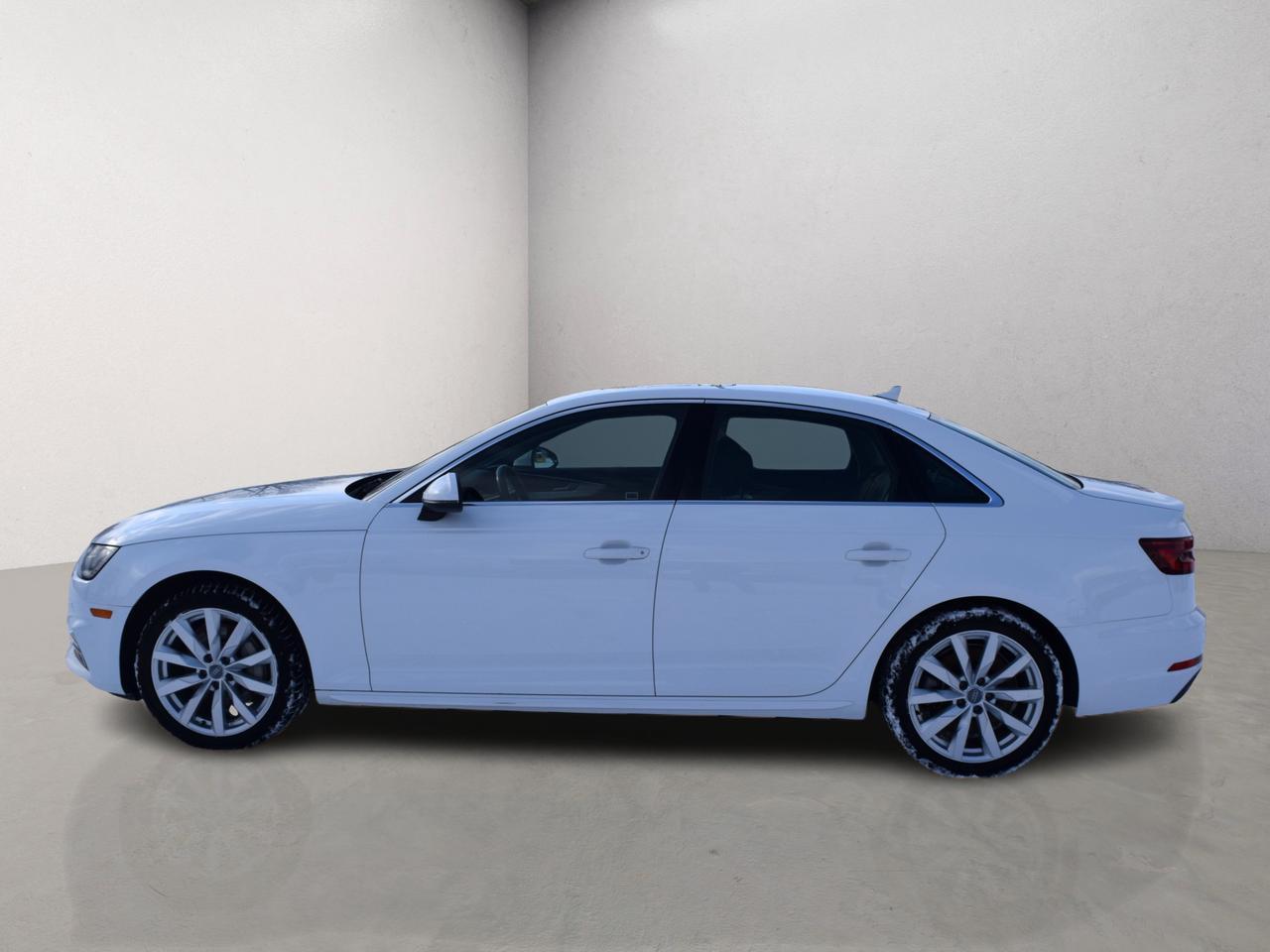 2018 Audi A4 Komfort Plus AWD Sunroof Photo