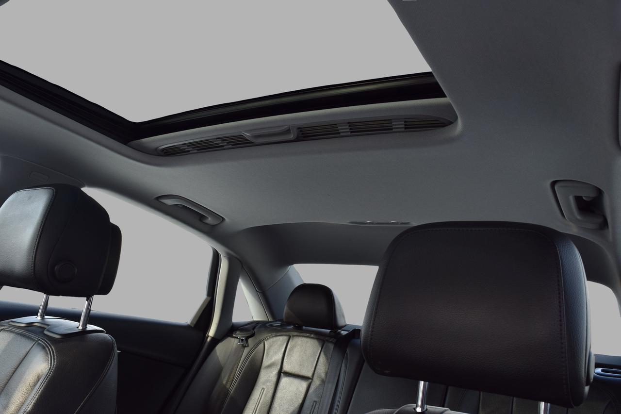 2018 Audi A4 Komfort Plus AWD Sunroof Photo