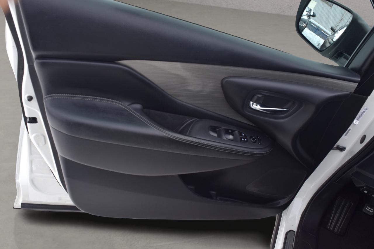 2017 Nissan Murano SV AWD PANORAMIC SUNROOF Photo