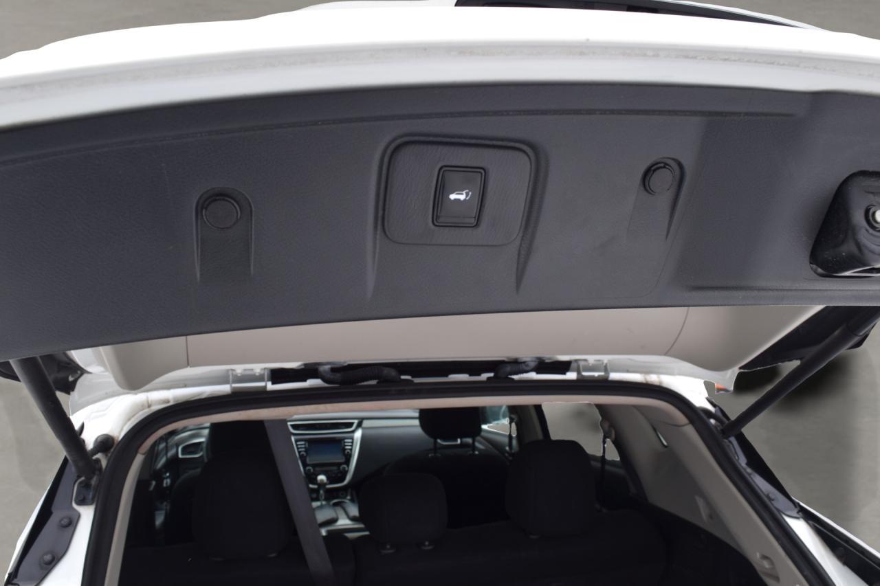 2017 Nissan Murano SV AWD PANORAMIC SUNROOF Photo